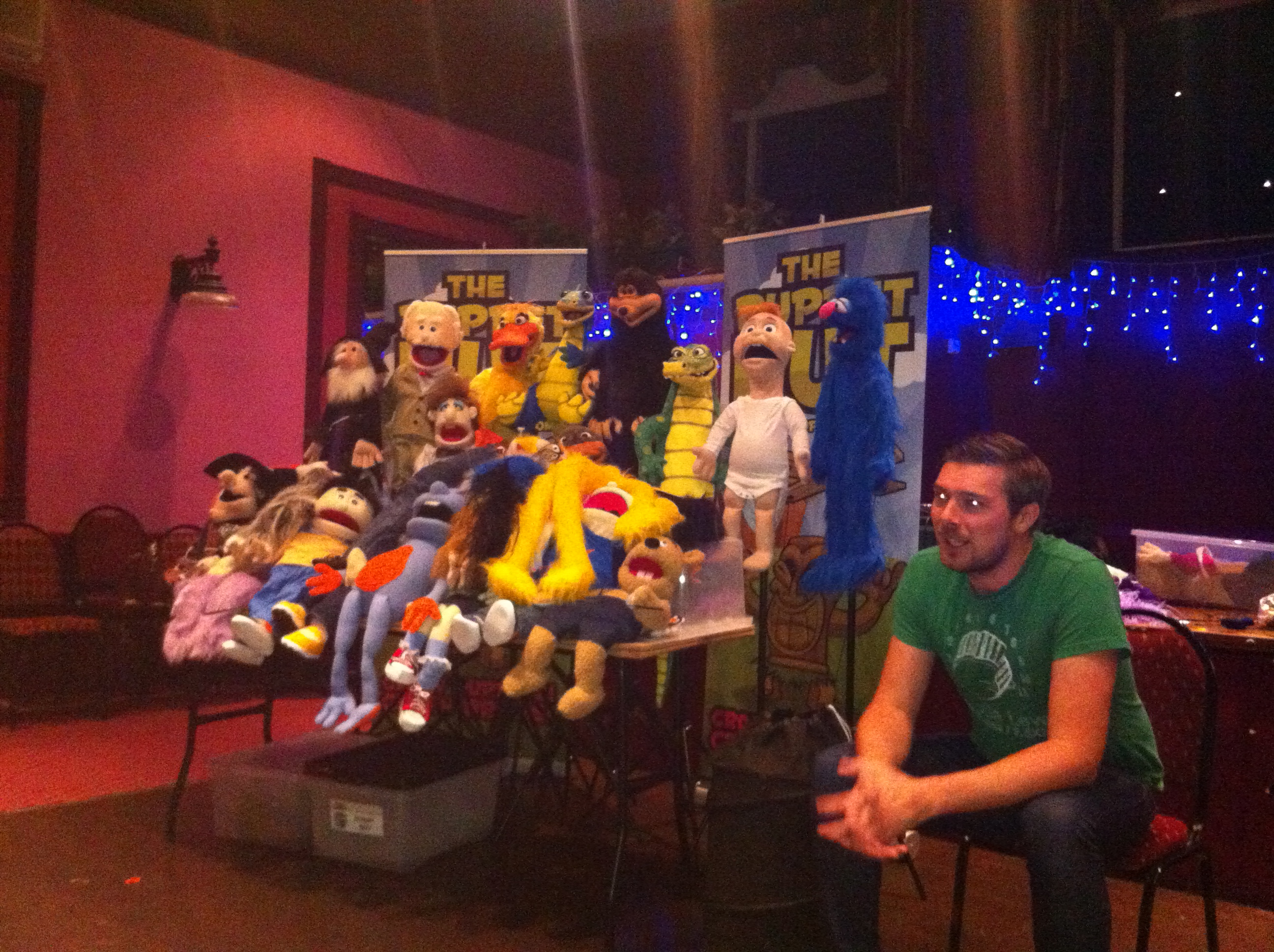 Smaple photo from the The Puppet Hut gallery.